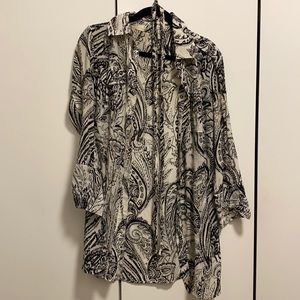 Cache-Button Down-Size: L